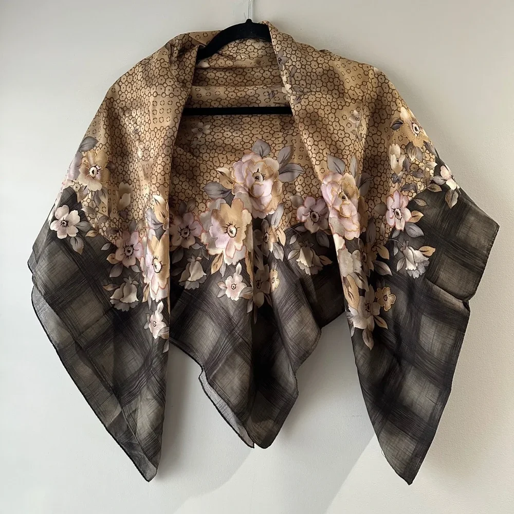 Unbranded Square Scarf Womens OS Tan Mauve Excellent Floral Plaid Geometric